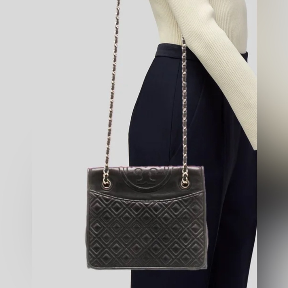 Tory Burch Fleming Leather Convertible Shoulder Bag - Black/silver